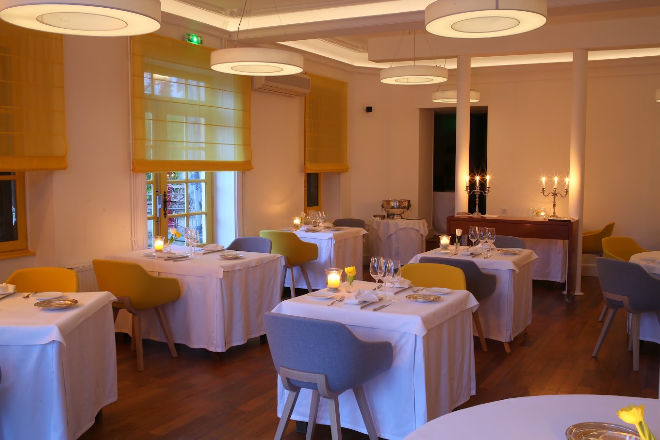 Le Frédéric Carrion, restaurant à Viré que La Cadole de Chardonnay vous recommande très chaleureusement.
