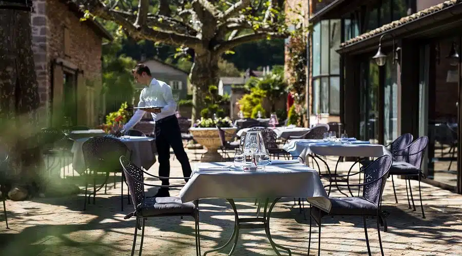L'O des vignes Fuissé est l'un des restaurants que nous vous recommandons très chaleureusement!