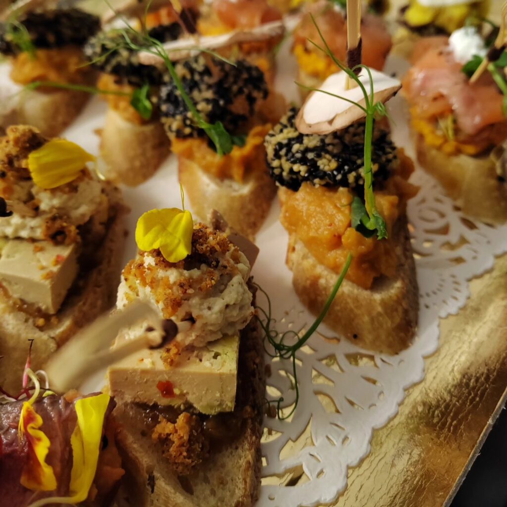 Pixelles/Pintxos, restaurant de tapas à Chalon-sur-Saône que La Cadole de Chardonnay vous recommande très chaleureusement